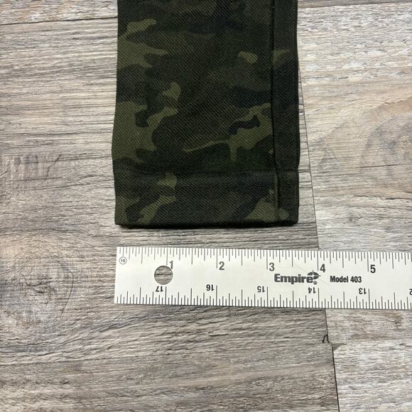 Spanx Look At Me Now Green Camouflage Womens Small Seamless Camo Yoga Leggings - Picture 9 of 10